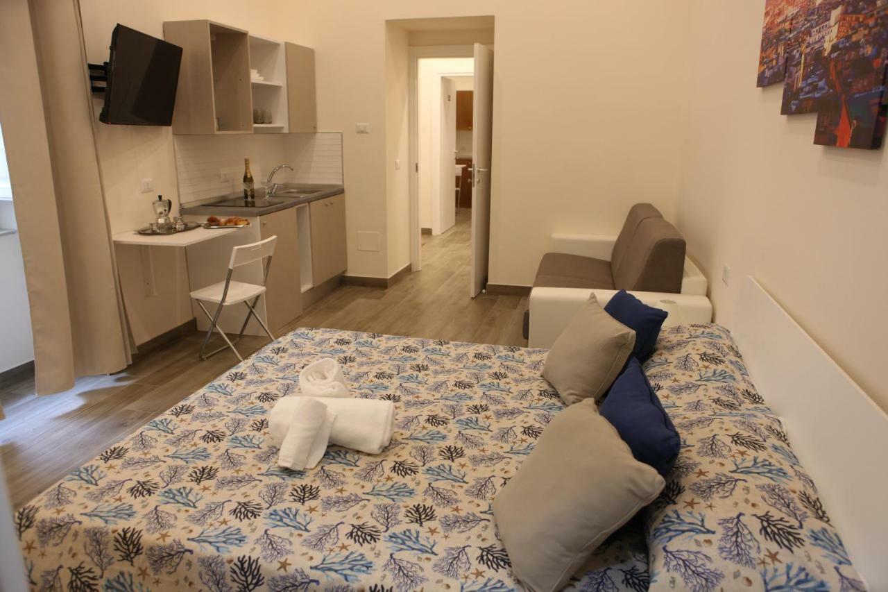 Garibaldi Station 2Punto0 Bed & Breakfast Naples Exterior photo