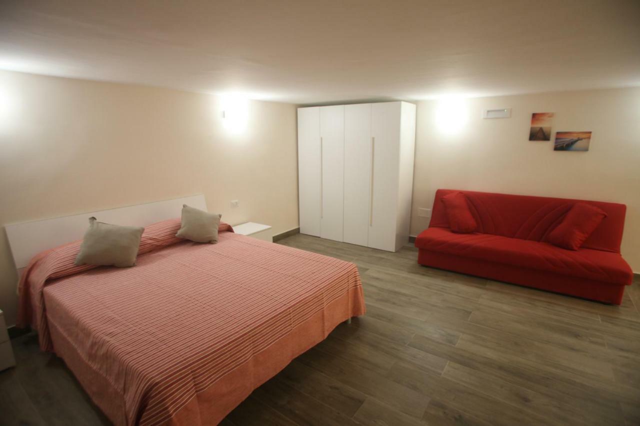 Garibaldi Station 2Punto0 Bed & Breakfast Naples Exterior photo