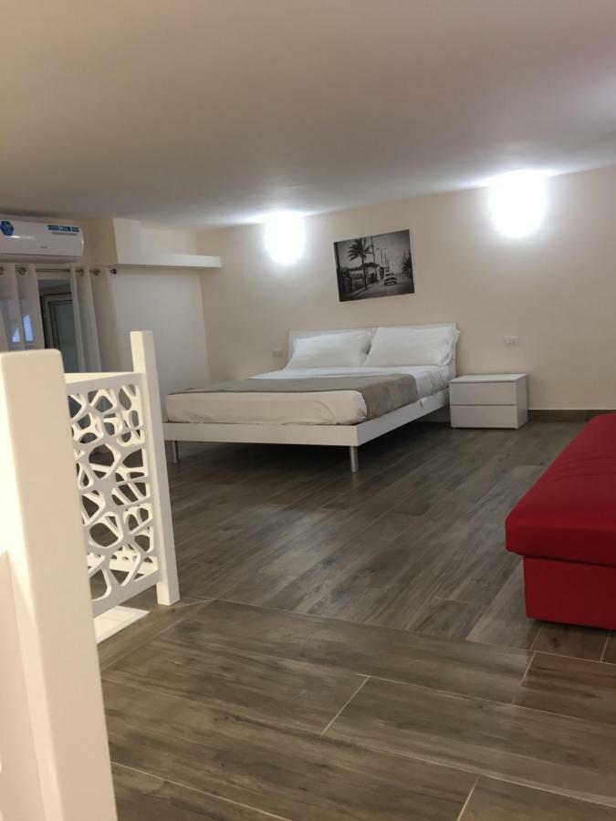 Garibaldi Station 2Punto0 Bed & Breakfast Naples Exterior photo