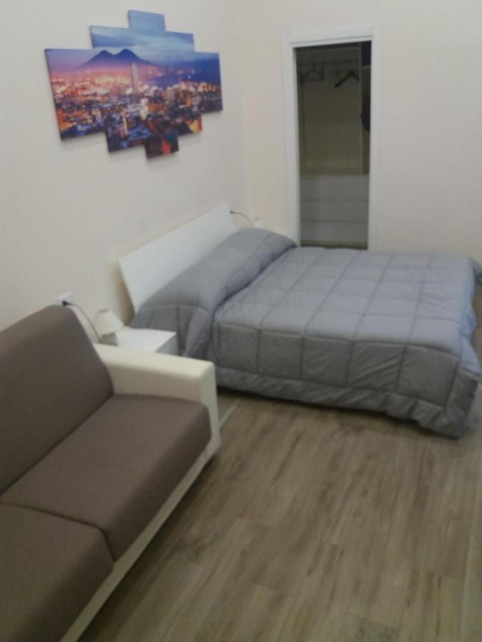 Garibaldi Station 2Punto0 Bed & Breakfast Naples Exterior photo